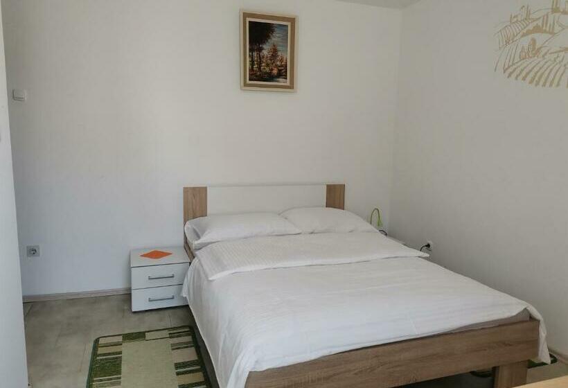 اتاق استاندارد, Apartments Silva