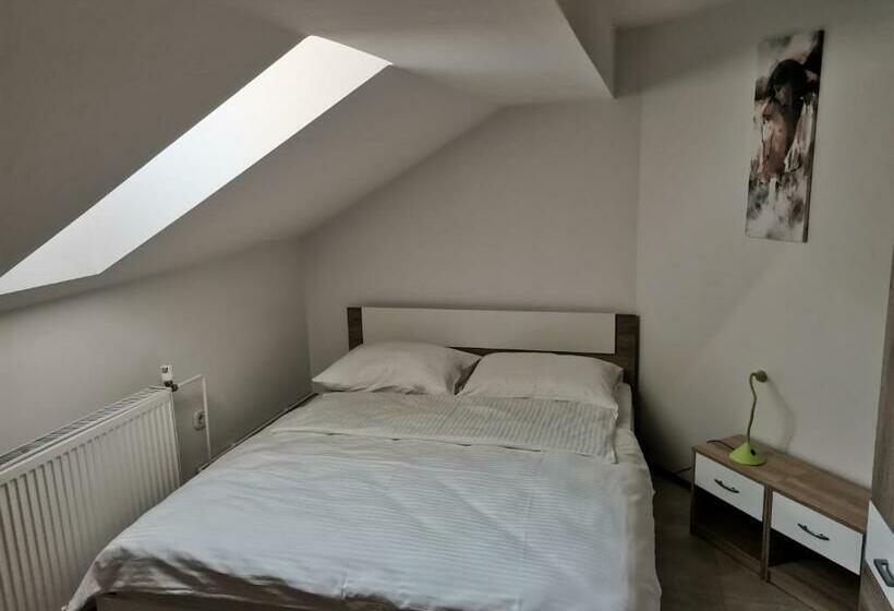 آپارتمان 2 خوابه, Apartments Silva