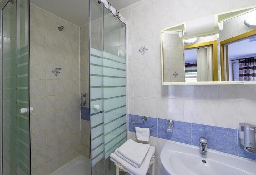 آپارتمان 1 خوابه, Apartments Silva