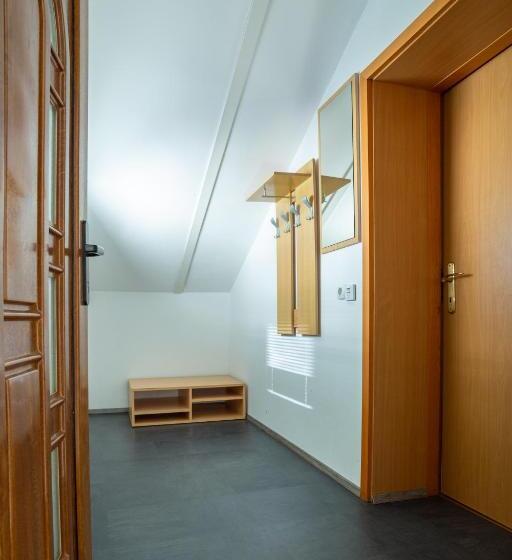 آپارتمان 2 خوابه, Apartments Silva