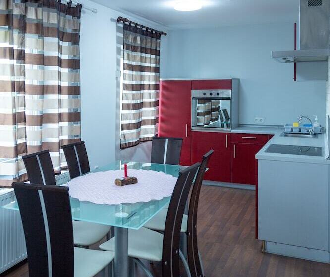 آپارتمان 1 خوابه, Apartments Silva