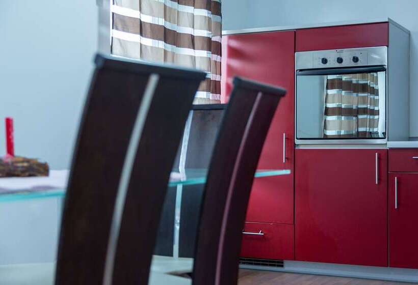 آپارتمان 1 خوابه, Apartments Silva