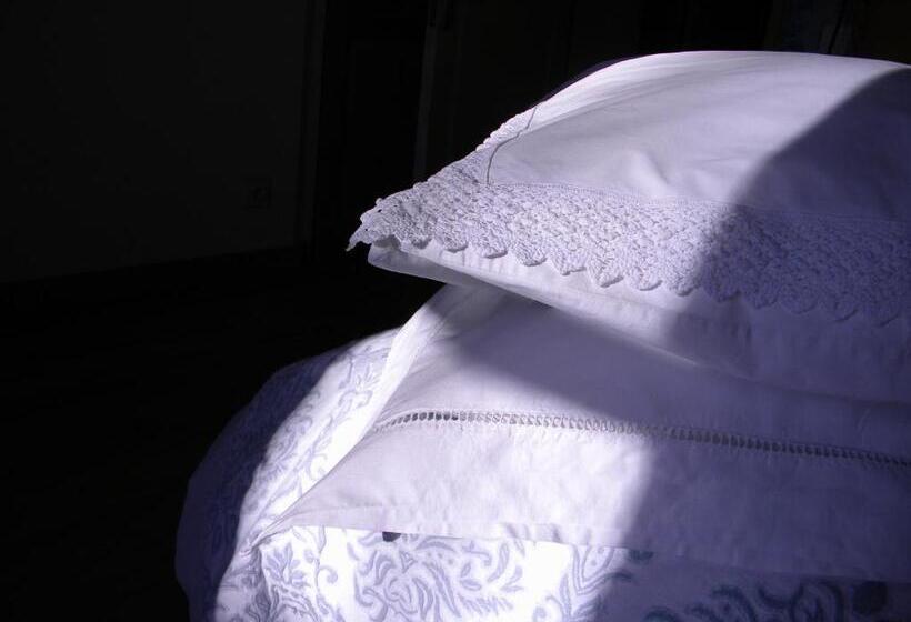 Номер Стандарт, Chambres D'hôtes Le Loubet