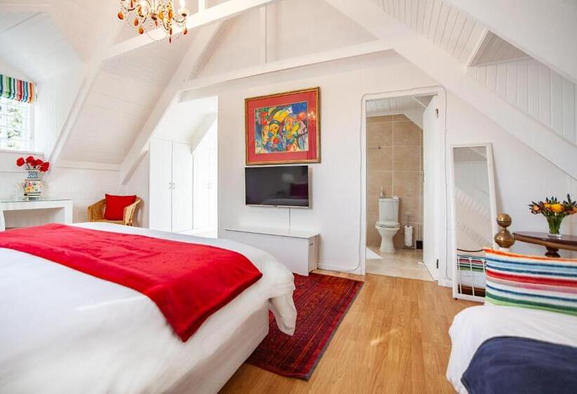 غرفة قياسية ثلاثية, Cosimi Guest House