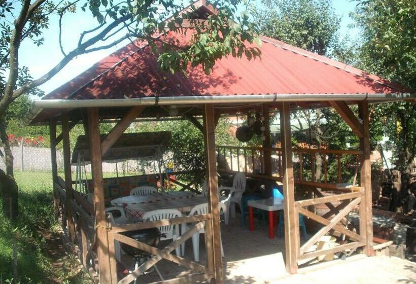 Camera Standard, Nimród Pihenőház