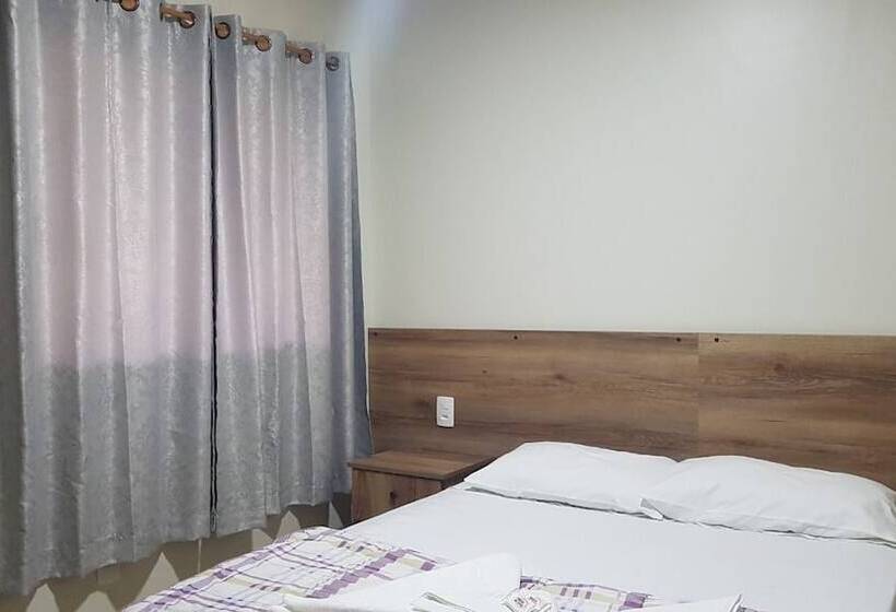 标准间, Pousada Dos Guias