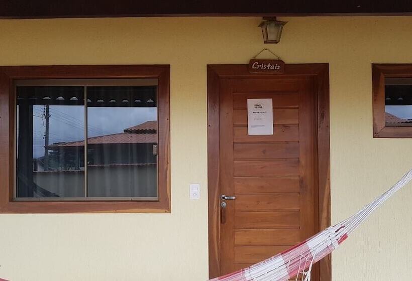 家庭间, Pousada Dos Guias