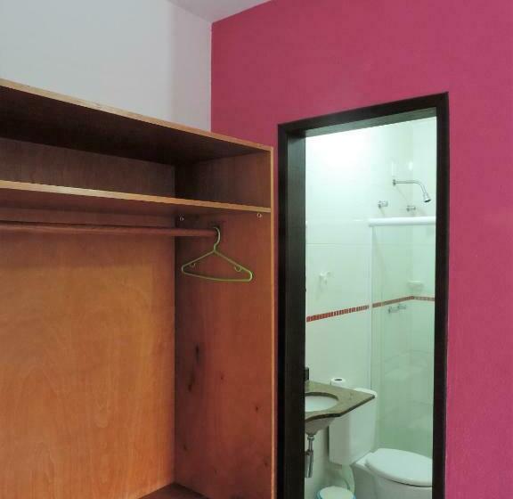 اتاق استاندارد یک نفره, Pousada Tia Helena