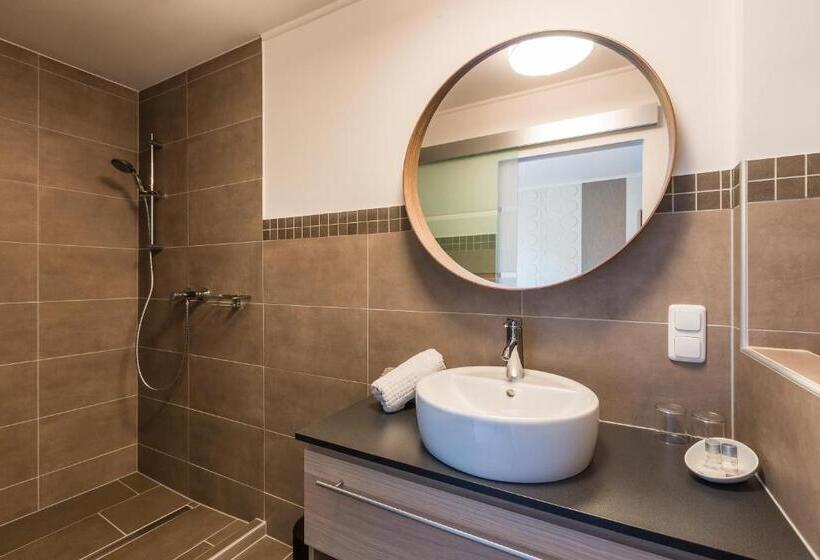 标准间, Pension Julia & Haus Elisabeth Wallner S Hofheuriger & Weinhof