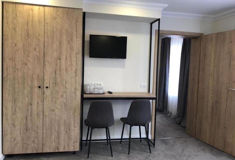 스위트, Pensiunea Ana Maria