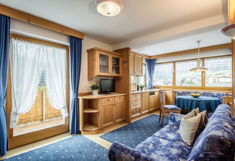 شقة غرفة واحدة, Residence Bondì