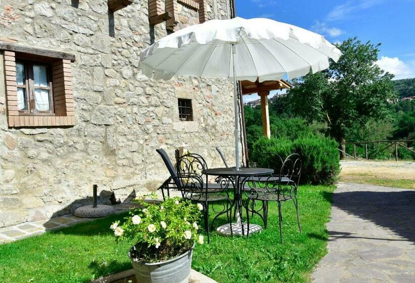 דירת חדר, Agriturismo Castello Delle Fornaci   Private Jacuzzi