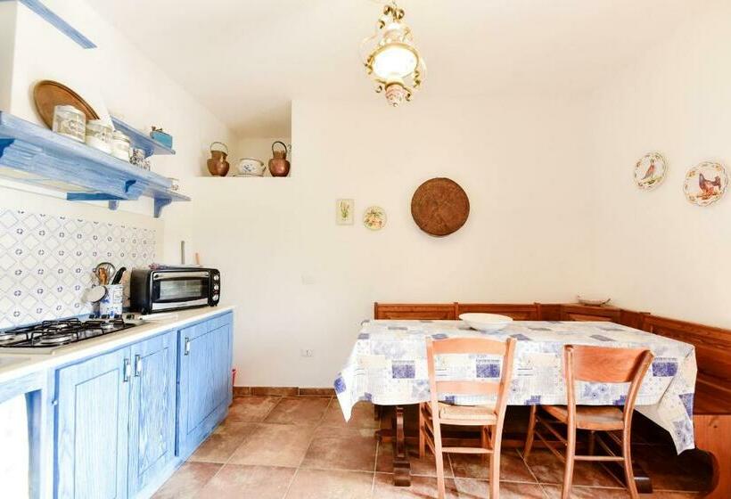 דירת חדר עם טרסה, Agriturismo Castello Delle Fornaci   Private Jacuzzi