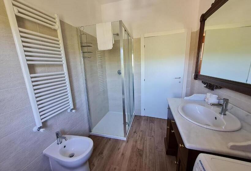 וילה דלוקס חדר שינה 1, Agriturismo Castello Delle Fornaci   Private Jacuzzi