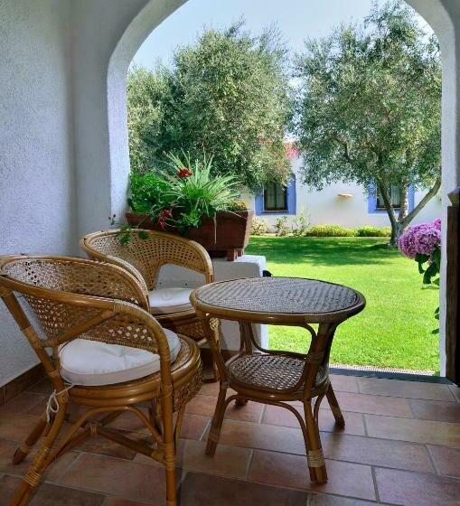 Háromágyas Standard Szoba, Agriturismo Guthiddai