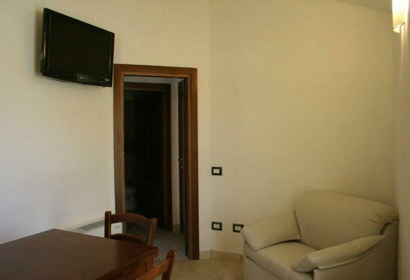 דירת חדר, Casale Dei Mattonari