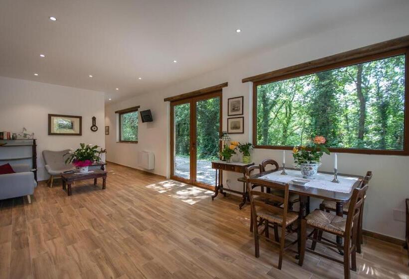 شقة ديلوكس غرفة واحدة, Castello Santa Cristina