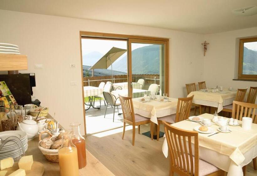 דירת חדר עם טרסה, Krebishof Agriturismo