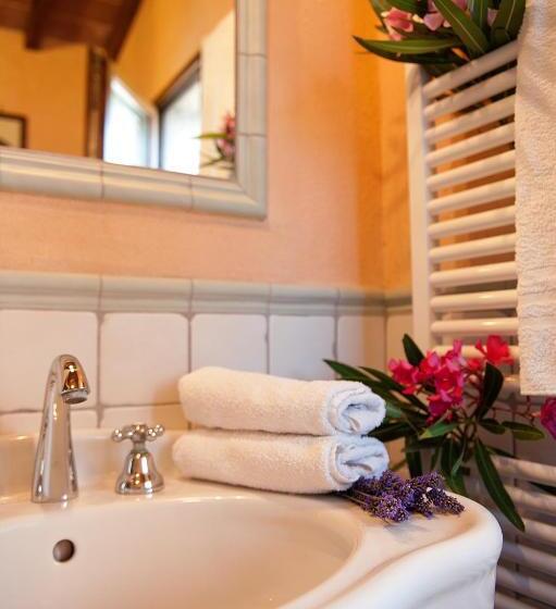 2间卧室的房子, La Vecchia Sassa