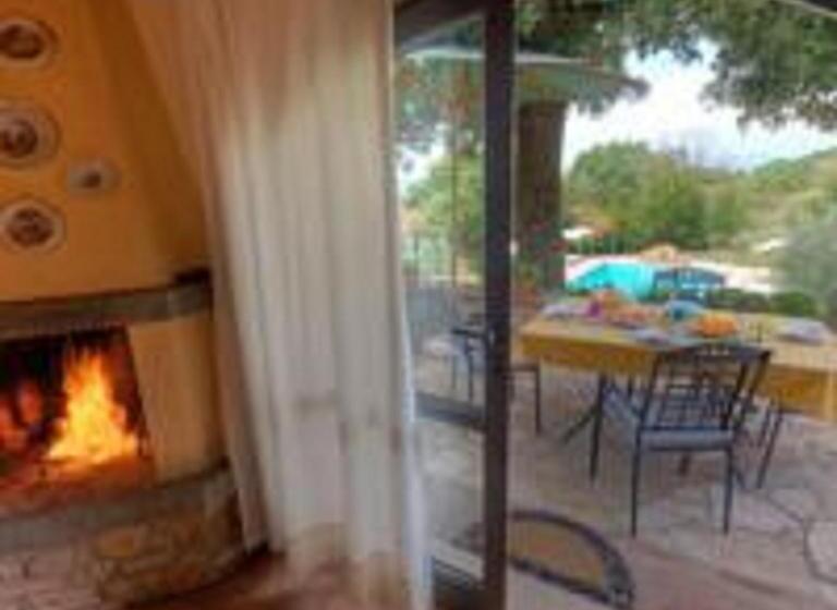 带2个卧室的高级公寓, La Vecchia Sassa