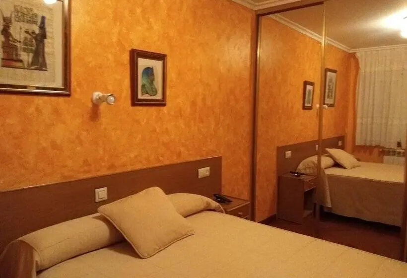 اتاق استاندارد, Hostal Residencia Bahía