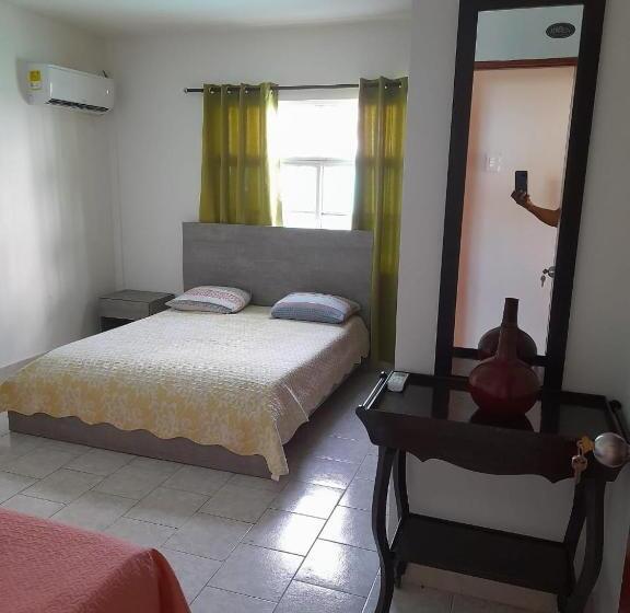 اتاق استاندارد سه نفره, Posada Nativa Miss Nova