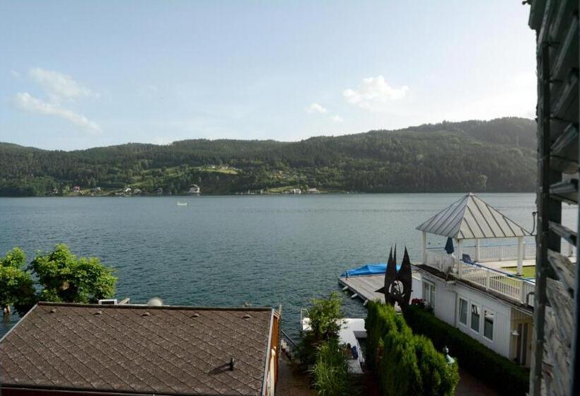 1 Bedroom Apartment Lake View, Villa Streintz
