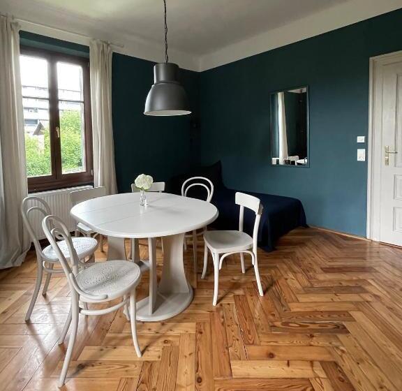 Апартаменты 2 Спальни, Villa Streintz