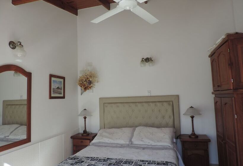 スタンダードルーム, Hosteria Las Piedras