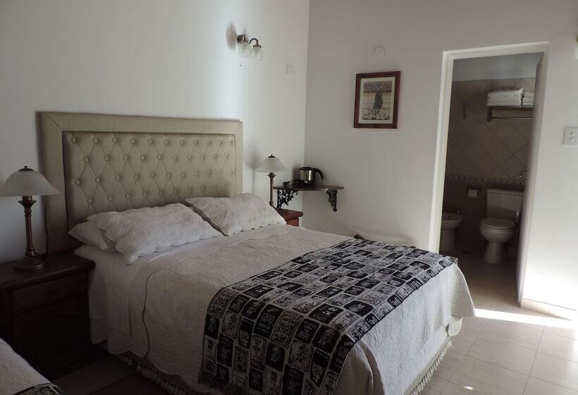 スタンダードトリプルルーム, Hosteria Las Piedras