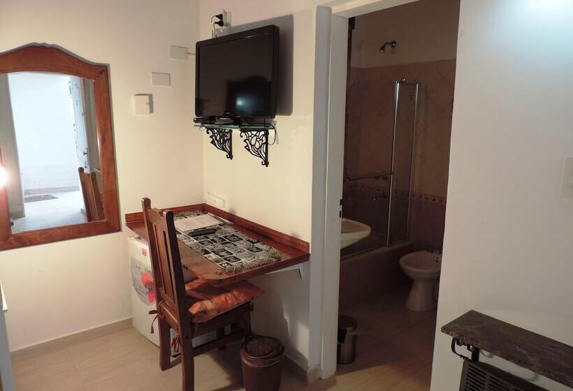 四人标准间, Hosteria Las Piedras