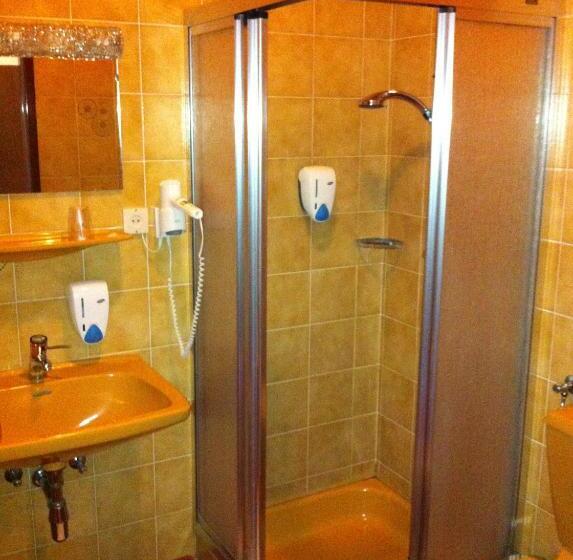 스탠다드 발코니 룸, Maurer Gasthof Vinothek