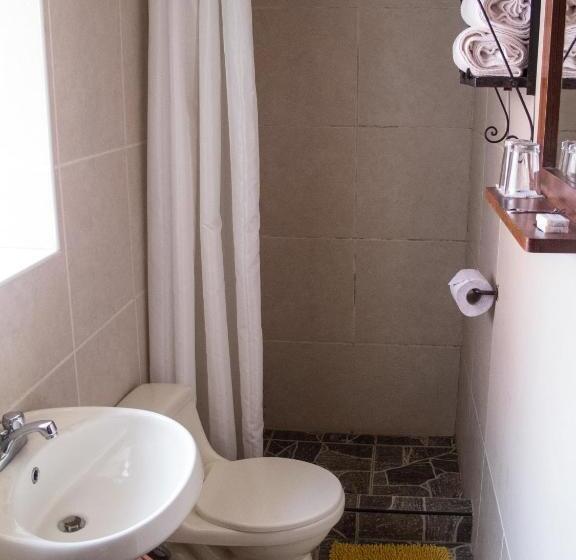 패밀리 룸, Pisac Inn