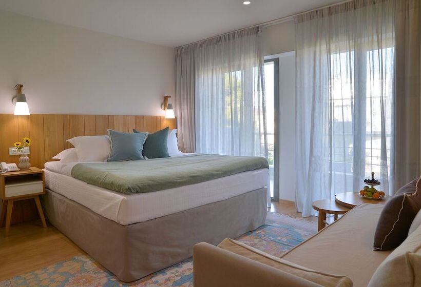 이그제큐티브 스위트, Mirivili Rooms & Suites