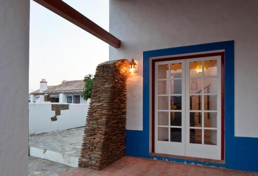 Дом 2 Спальни, Monte Dos Parvos