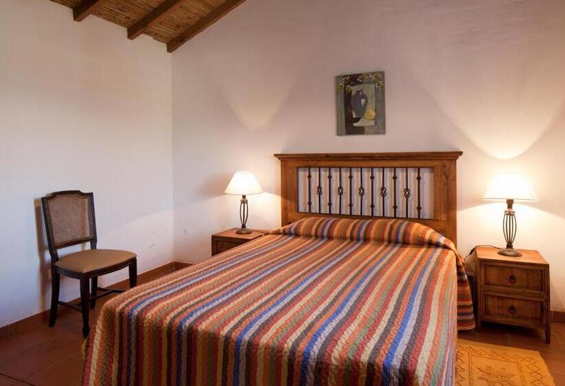 Дом 1 Спальня, Monte Dos Parvos