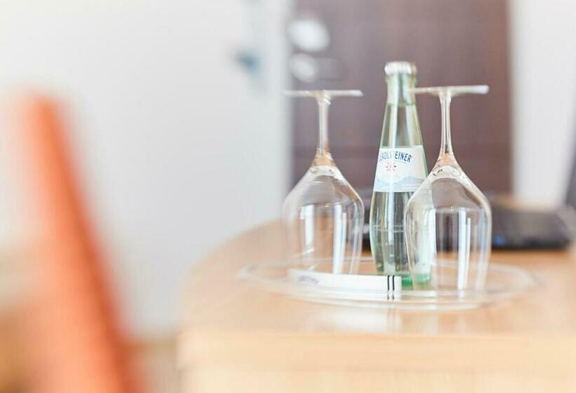 基本三人间, & Restaurant Pötter