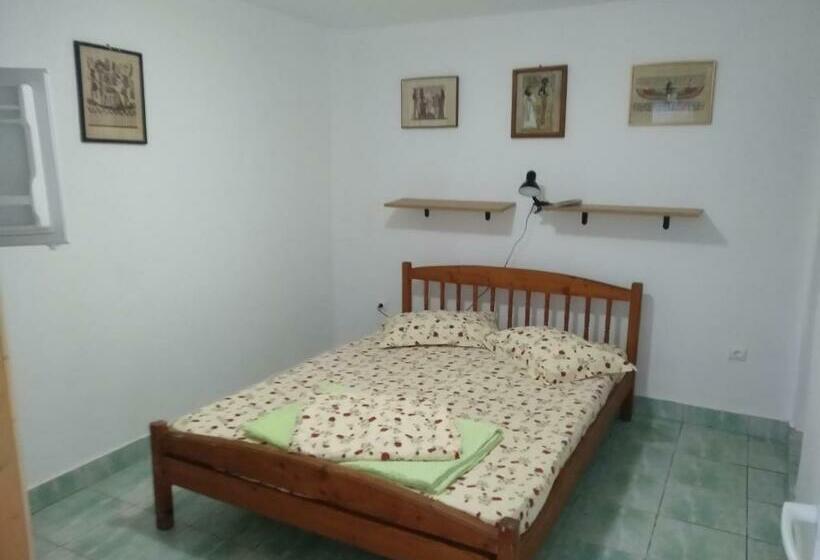 غرفة قياسية, Apartamente Pinciuc Costinesti