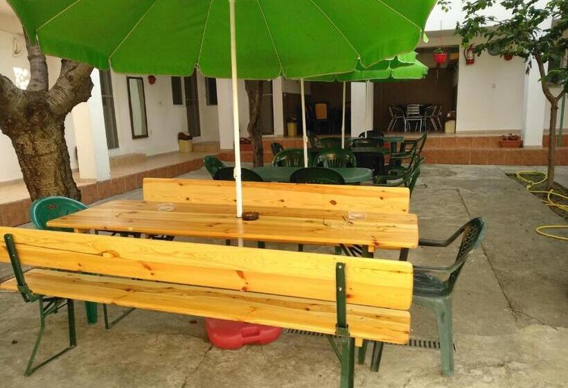 غرفة قياسية ثلاثية, Apartamente Pinciuc Costinesti