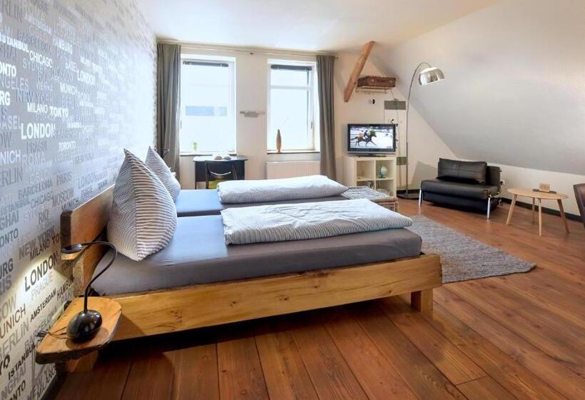 Номер Стандарт, Kanal 33