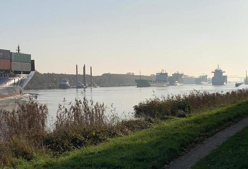 Апартаменты 1 Спальня, Kanal 33