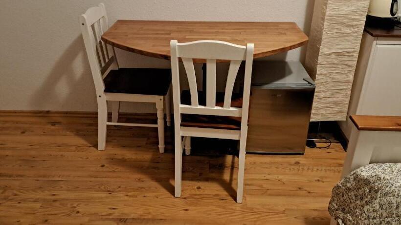 غرفة قياسية رباعية, Schillers Stadthaus