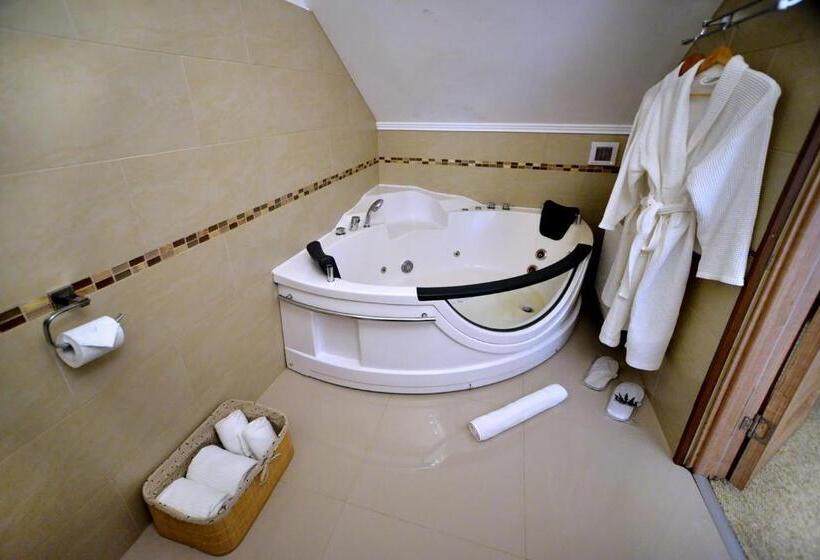 סוויטה דלוקס, Vila Sarada Boutique