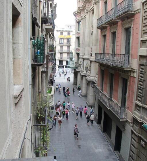 Номер Стандарт Индивидуальный Совместная Ванная, Hostal Excellence