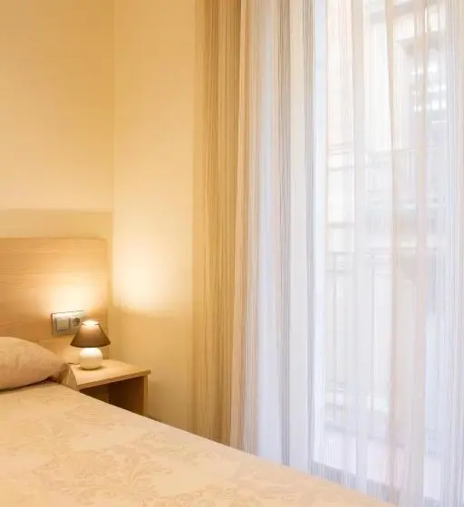 Camera Standard Bagno Condiviso, Hostal Excellence
