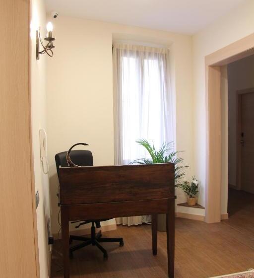 Номер Стандарт, Hostal Excellence