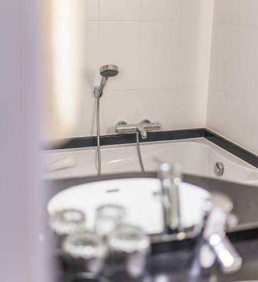 غرفة قياسية, Logie Bloemenlust