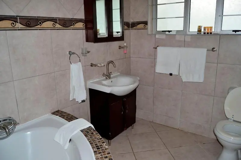 スタンダードルーム, Ya Rena Guest House