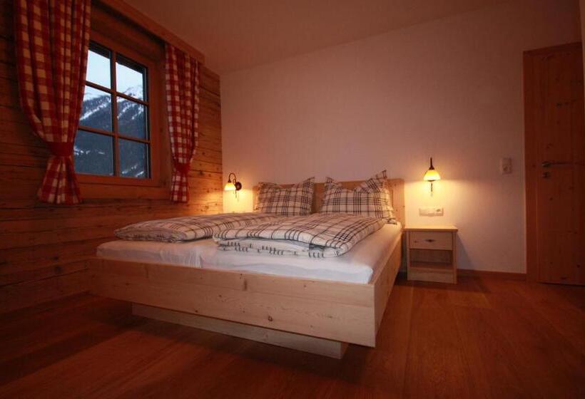 غرفة قياسية مزوَّدة بشُرفة, Landgasthof Kirchenwirt