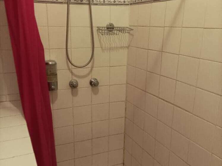 آپارتمان 2 خوابه, Edificio Magico